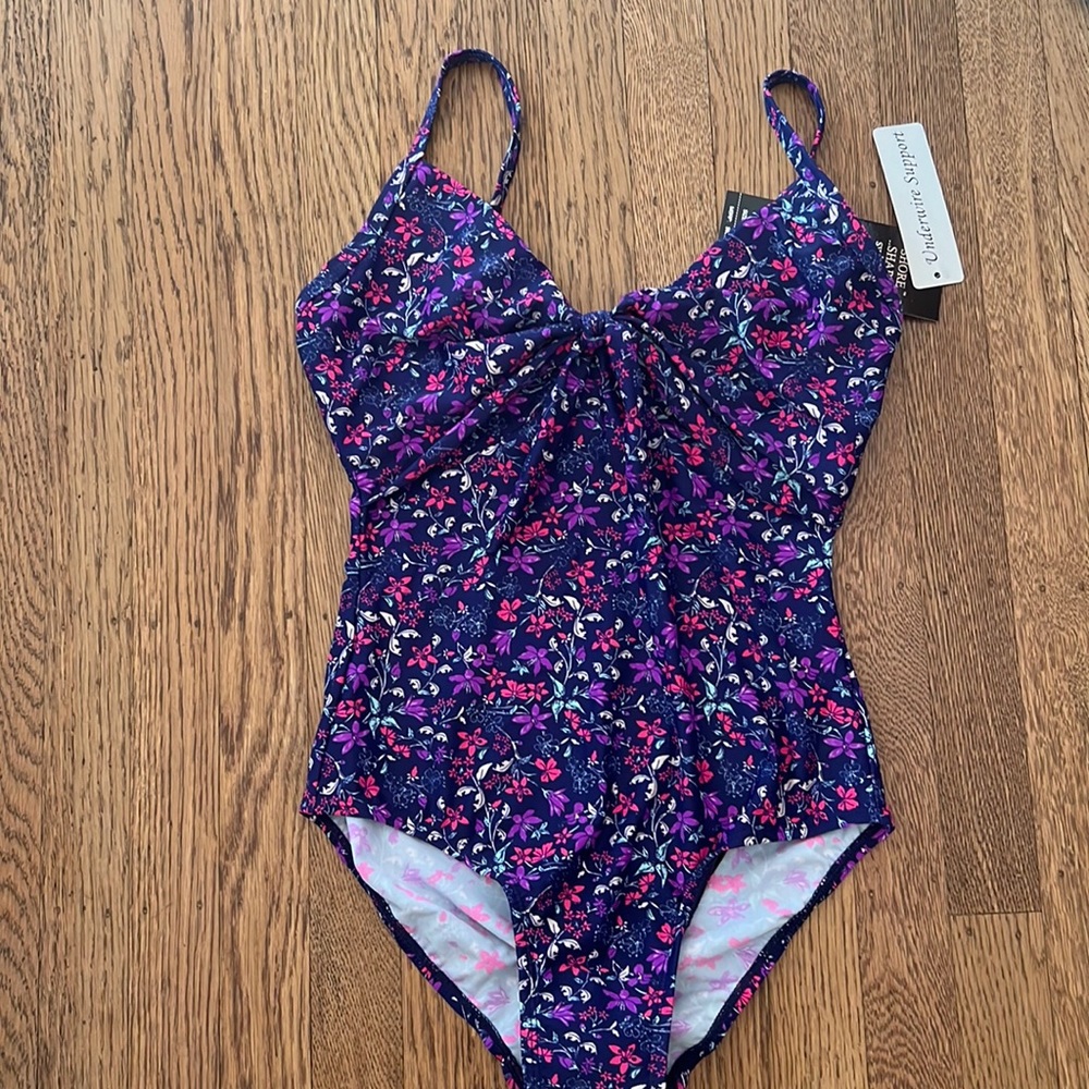 Shore shape swim